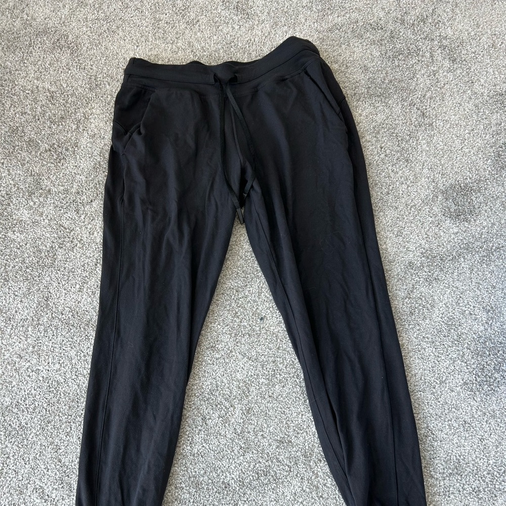 Lulu joggers